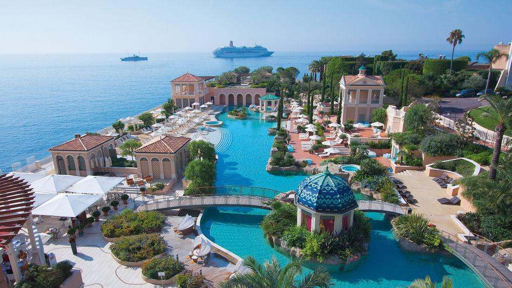 Monte-Carlo Bay Hotel & Resort